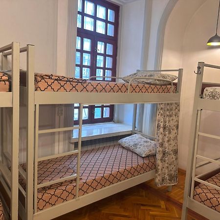 Flora Music & Art Hostel Baku Eksteriør billede