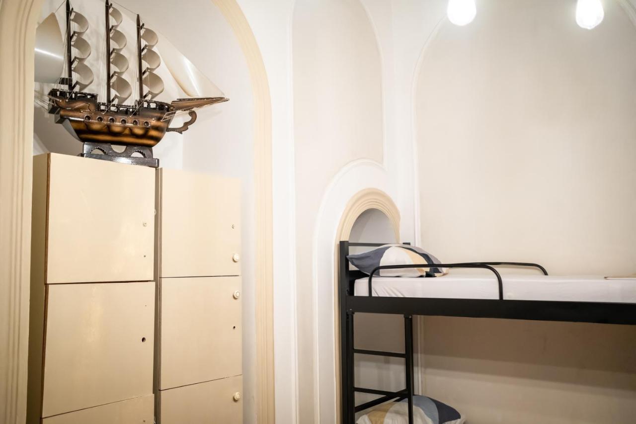 Flora Music & Art Hostel Baku Eksteriør billede